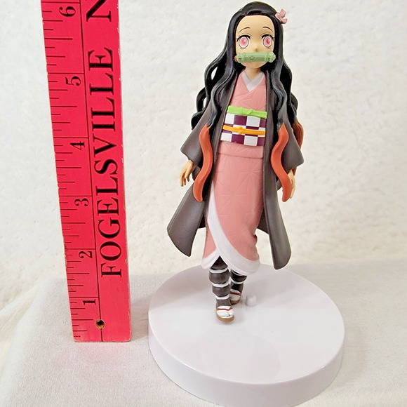 Nezuko Kamada Figure Demon Slayer Kimetsu no Yaiba Bandai Shonen Jump Anime - Picture 10 of 10